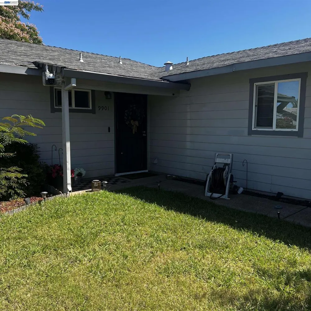 9901 Burline Street Sacramento, CA 95827