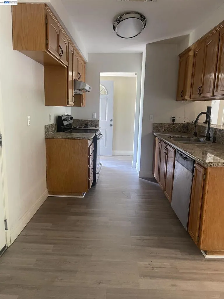9901 Burline Street Sacramento, CA 95827