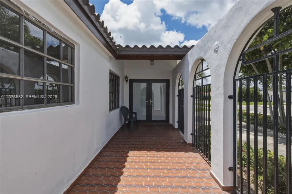 3625 SW 122nd Pl Miami, FL 33175