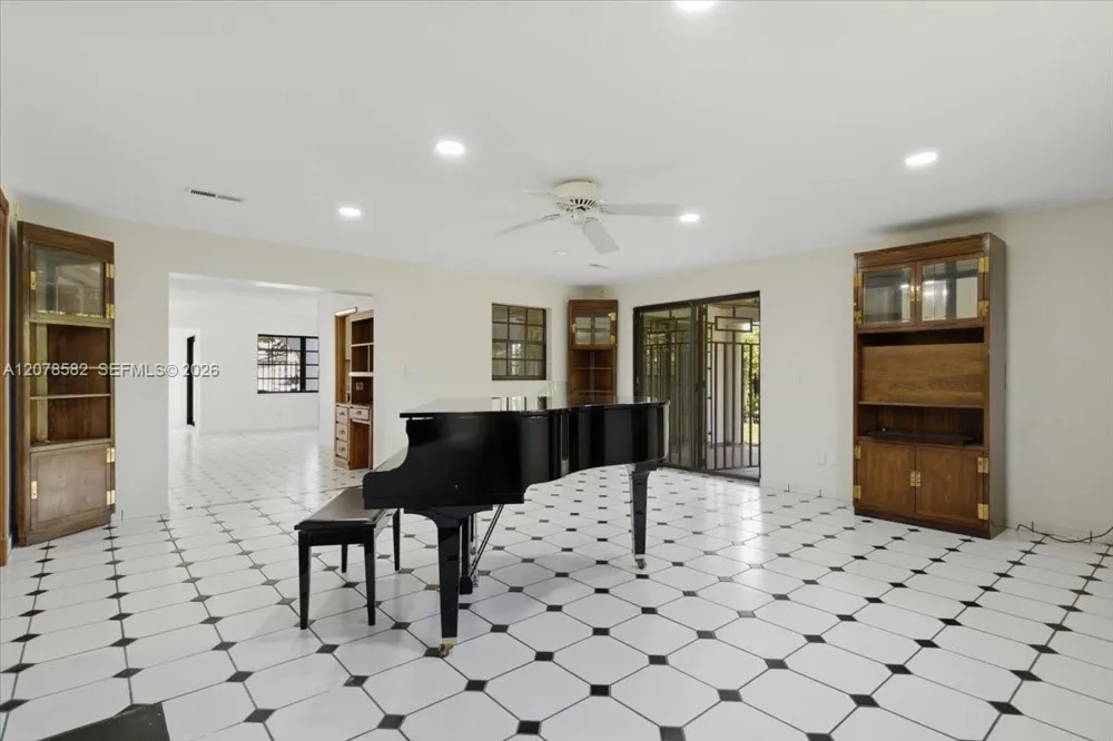 3625 SW 122nd Pl Miami, FL 33175