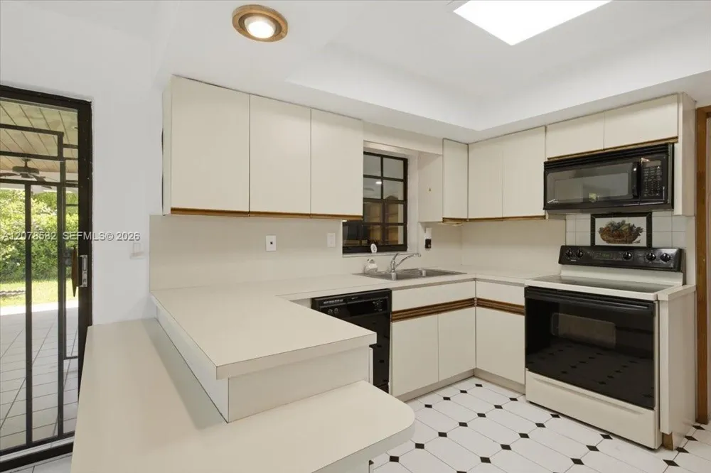 3625 SW 122nd Pl Miami, FL 33175