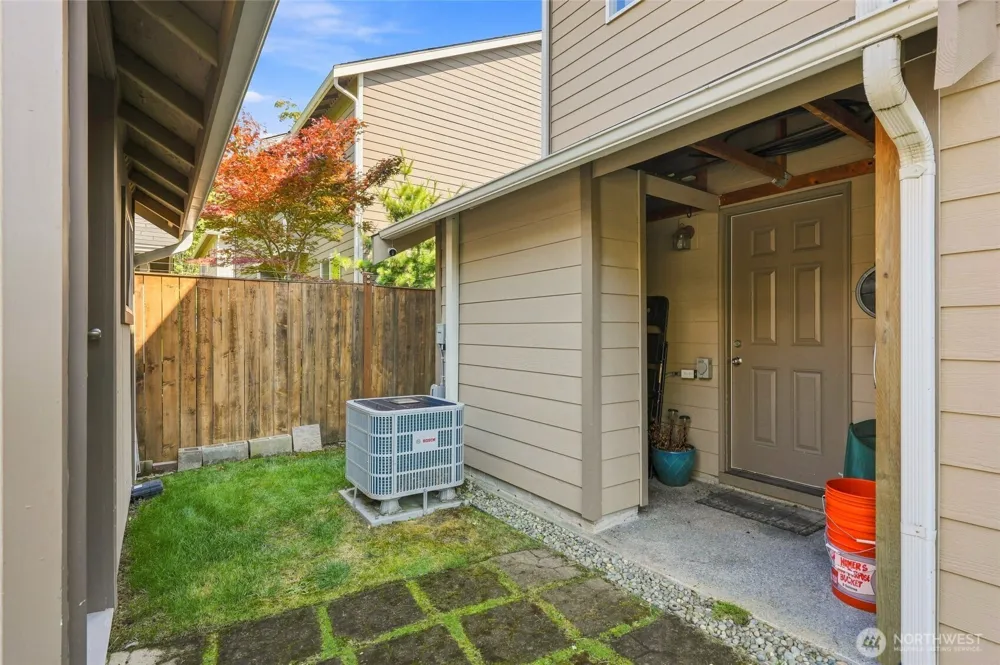 6002 SE 2nd Street Renton, WA 98059