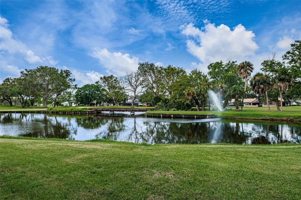 6100 GULFPORT BOULEVARD S #405 Gulfport, FL 33707