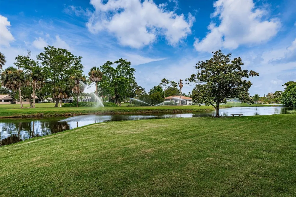 6100 GULFPORT BOULEVARD S #405 Gulfport, FL 33707
