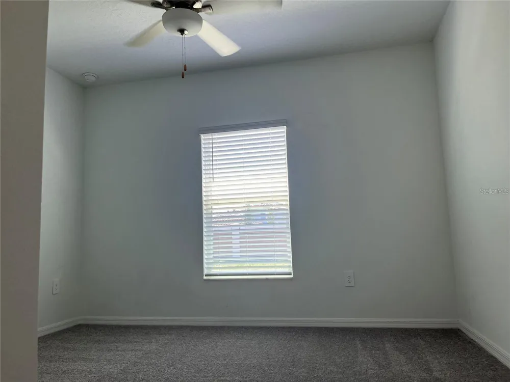11186 RADIANT SHORE LOOP San Antonio, FL 33576