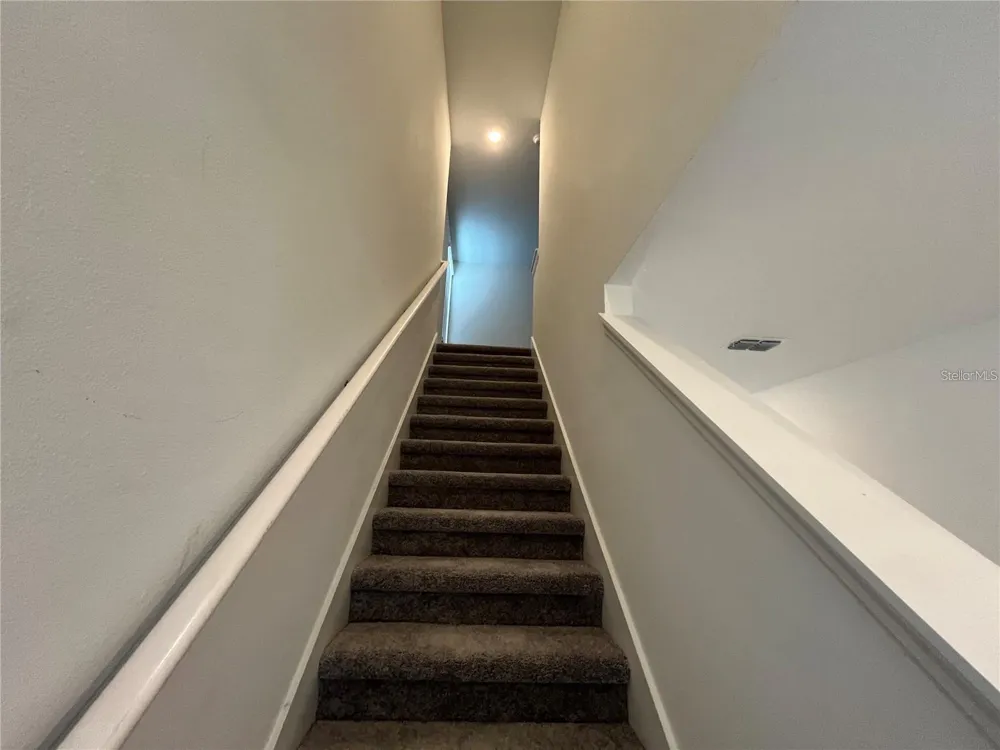 11186 RADIANT SHORE LOOP San Antonio, FL 33576