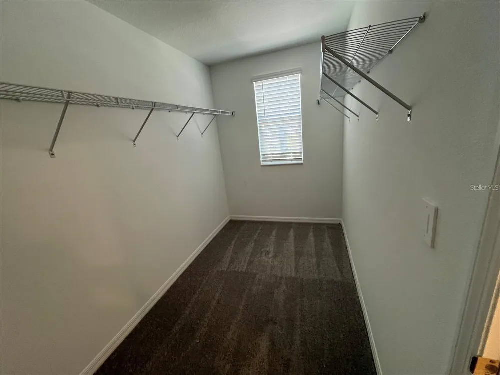 11186 RADIANT SHORE LOOP San Antonio, FL 33576