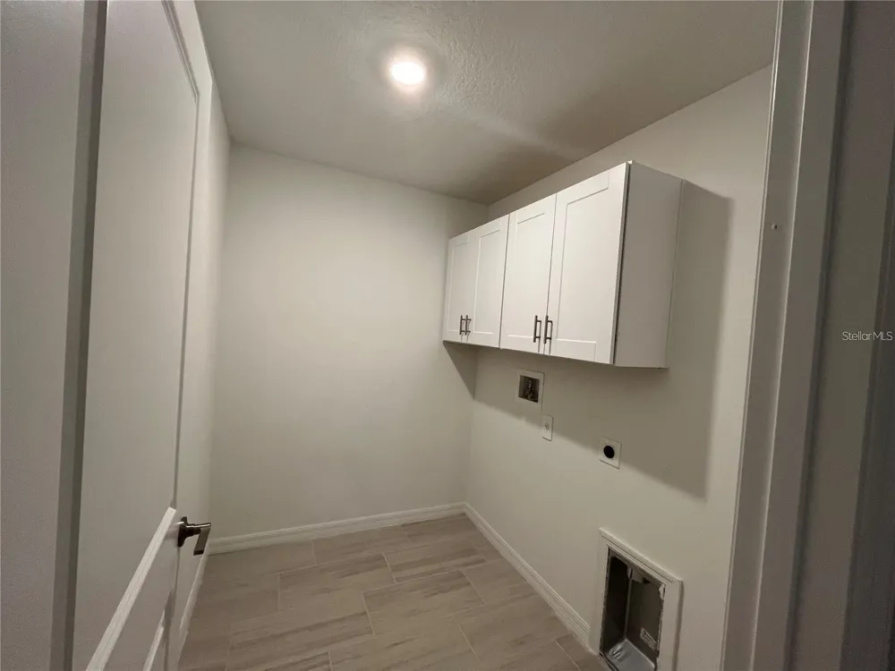 11186 RADIANT SHORE LOOP San Antonio, FL 33576