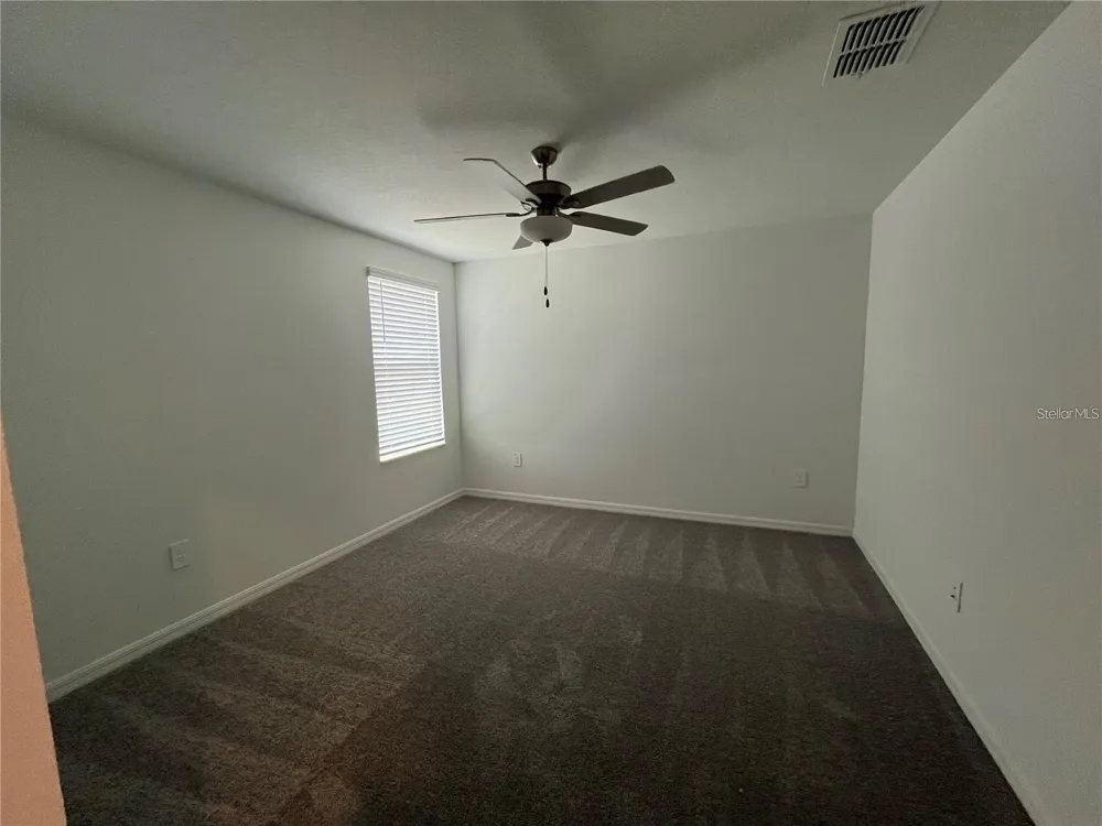 11186 RADIANT SHORE LOOP San Antonio, FL 33576