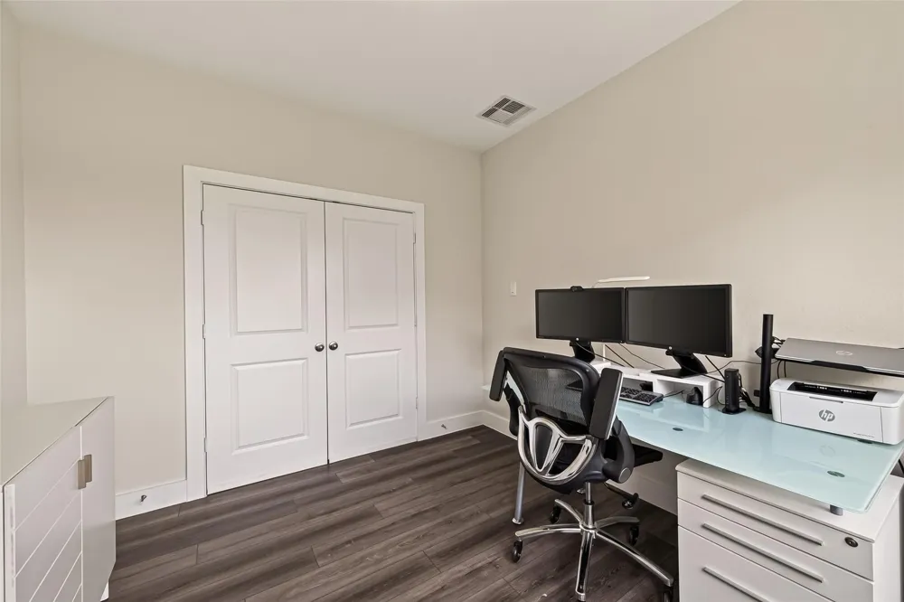 208 Dauphin Bay Court Katy, TX 77493