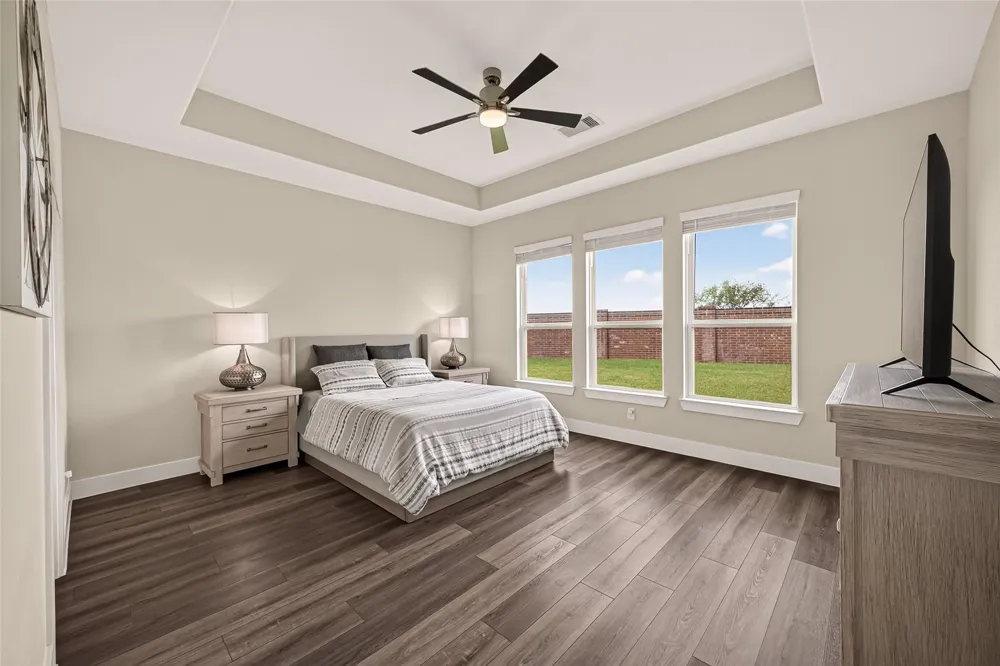 208 Dauphin Bay Court Katy, TX 77493