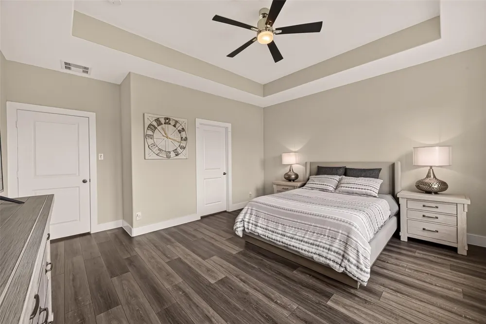 208 Dauphin Bay Court Katy, TX 77493