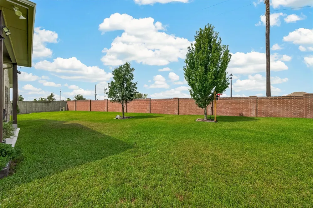 208 Dauphin Bay Court Katy, TX 77493