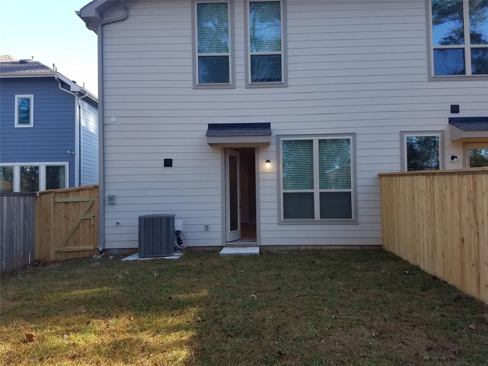 218 Moon Dance Court Conroe, TX 77304