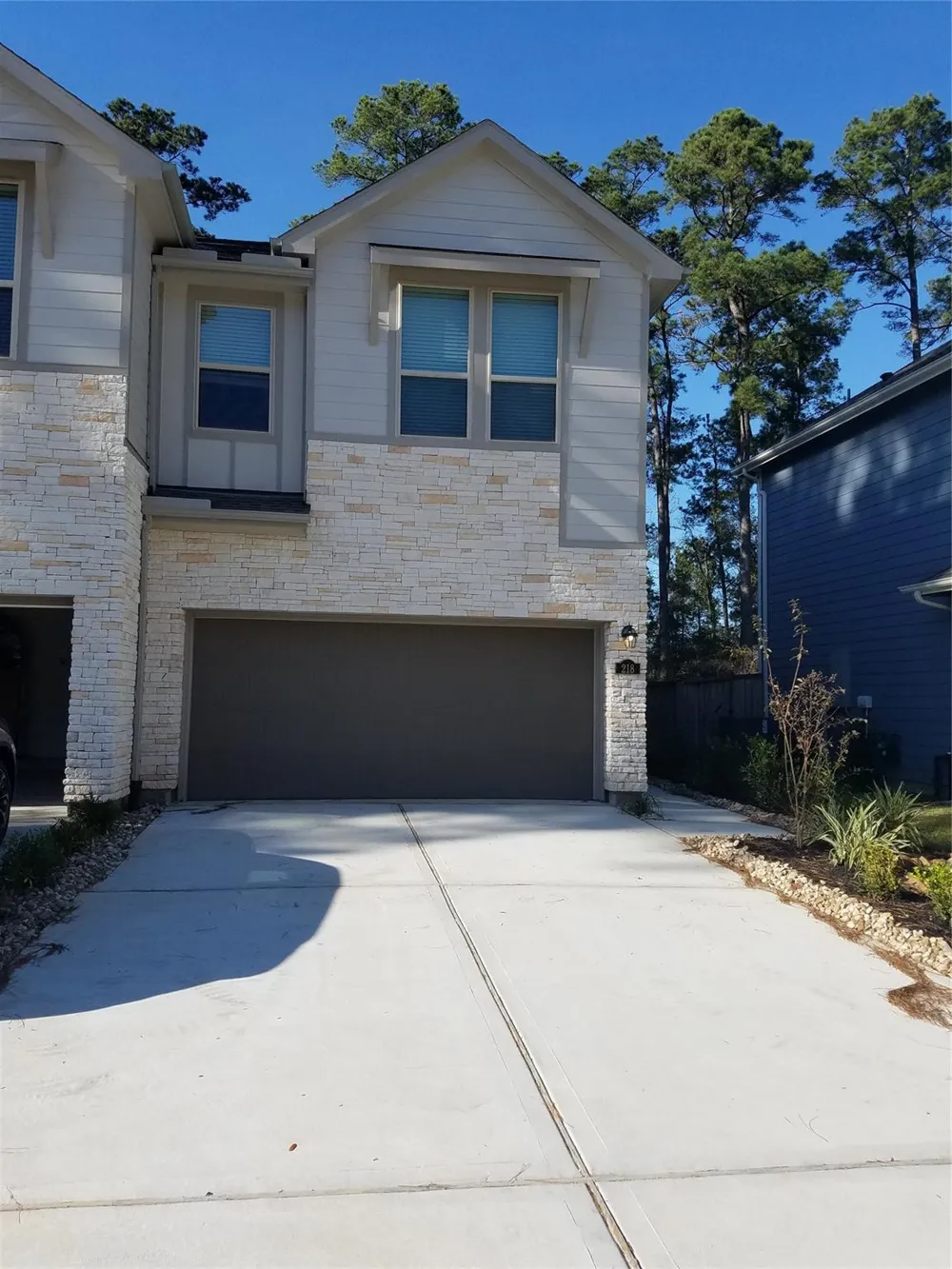 218 Moon Dance Court Conroe, TX 77304