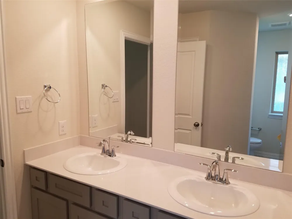 218 Moon Dance Court Conroe, TX 77304