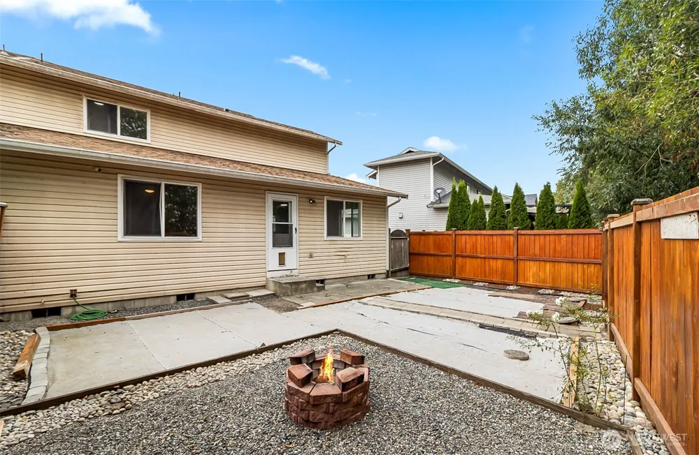 16805 41st Drive NE #A Arlington, WA 98223