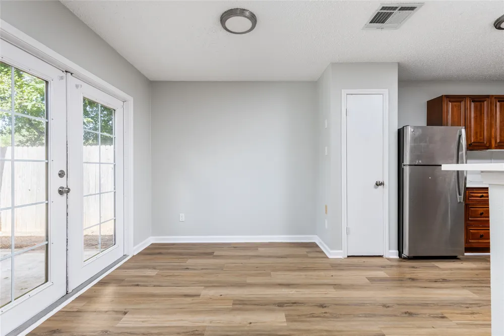 1803 Heatherglen Lane Austin, TX 78758