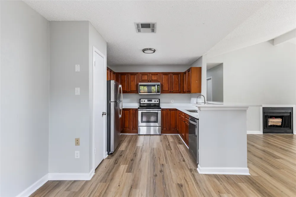 1803 Heatherglen Lane Austin, TX 78758