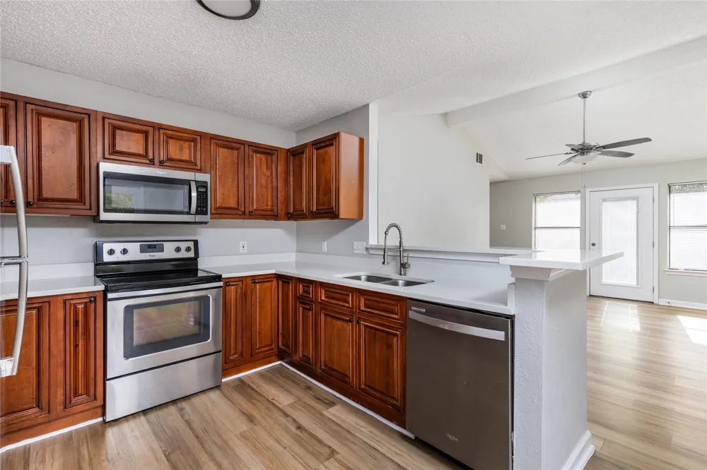 1803 Heatherglen Lane Austin, TX 78758