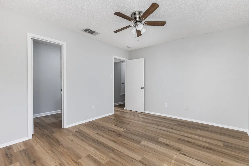 1803 Heatherglen Lane Austin, TX 78758