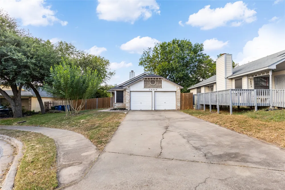 1803 Heatherglen Lane Austin, TX 78758