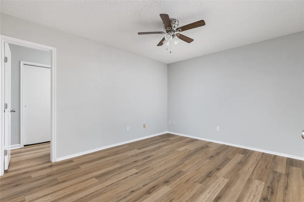 1803 Heatherglen Lane Austin, TX 78758
