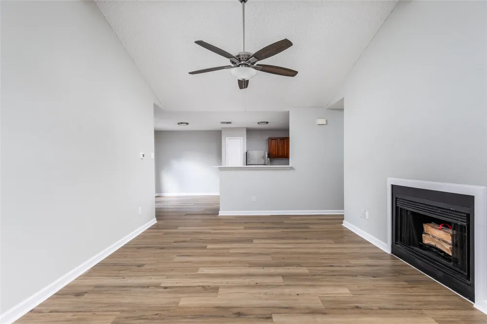 1803 Heatherglen Lane Austin, TX 78758