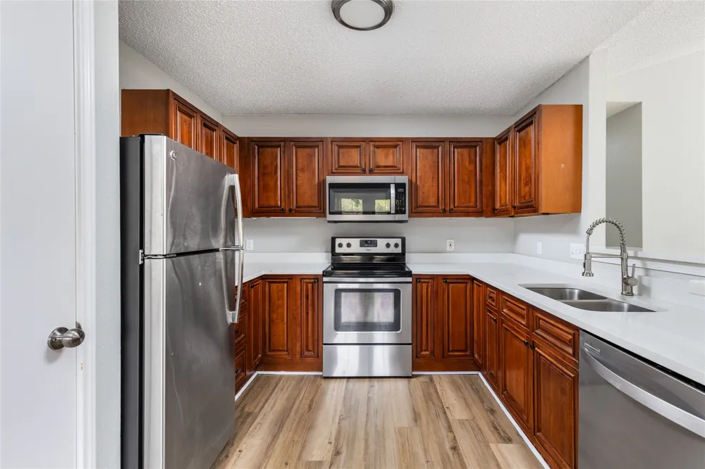 1803 Heatherglen Lane Austin, TX 78758