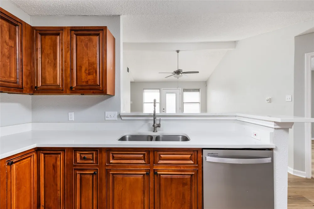 1803 Heatherglen Lane Austin, TX 78758