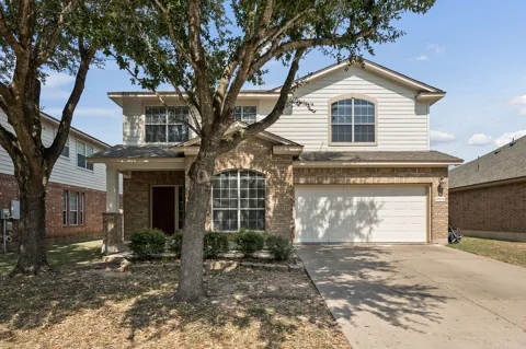 19104 Leigh Lane