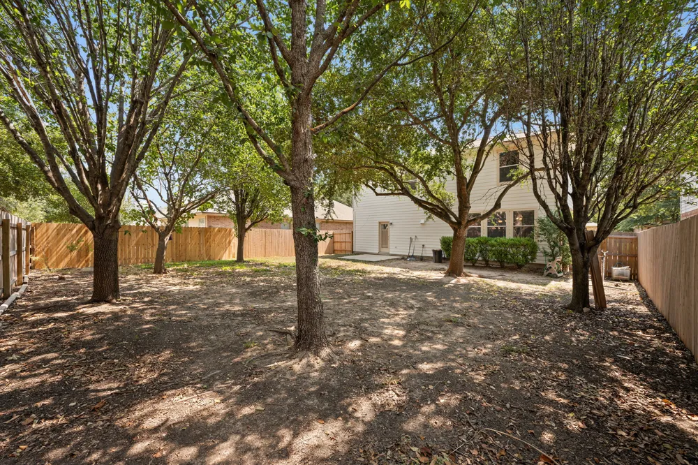 19104 Leigh Lane Pflugerville, TX 78660