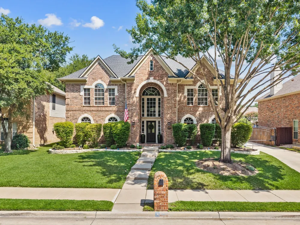 1607 Forest Bend Lane Keller, TX 76248