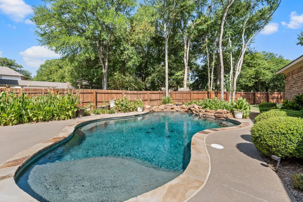 1607 Forest Bend Lane Keller, TX 76248