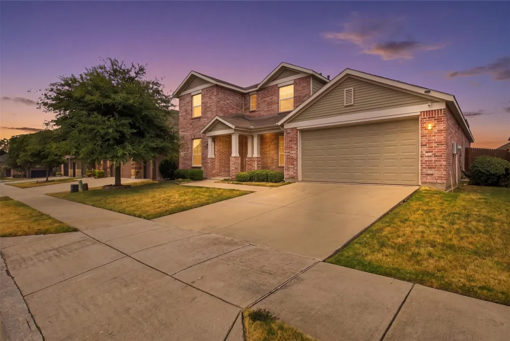 1013 Goldenrod Lane Little Elm, TX 75068
