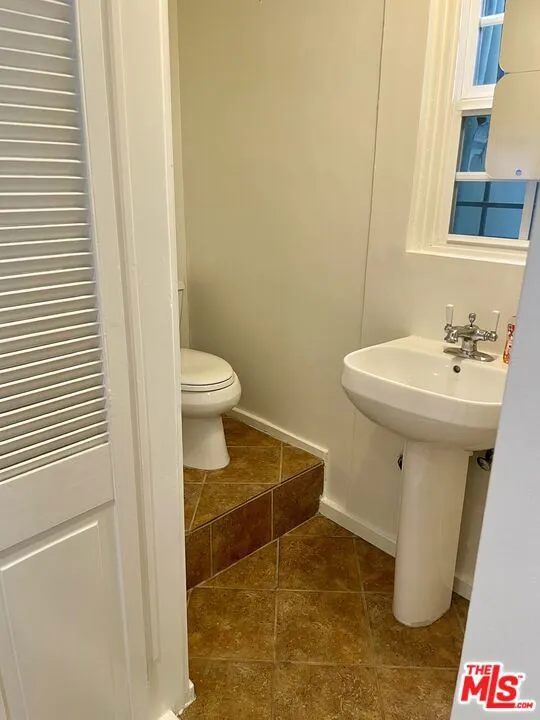 9050 Elevado Street #Guest Home West Hollywood, CA 90069