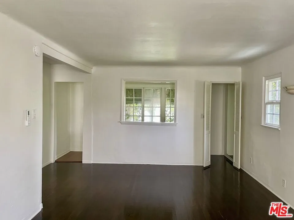 9050 Elevado Street #Guest Home West Hollywood, CA 90069
