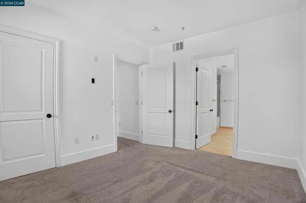 1310 Creekside Dr #206 Walnut Creek, CA 94596