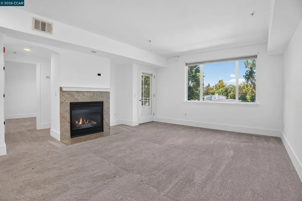 1310 Creekside Dr #206 Walnut Creek, CA 94596