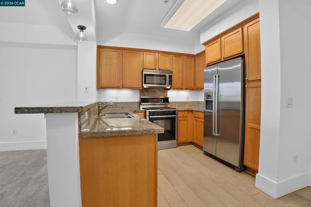 1310 Creekside Dr #206 Walnut Creek, CA 94596