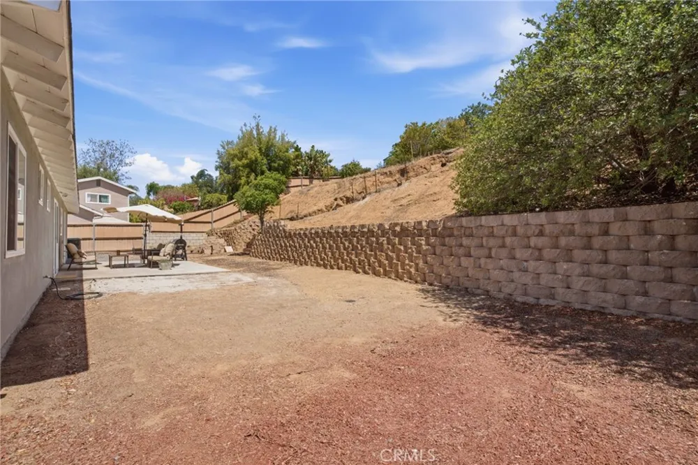 1577 Olive Hills Avenue El Cajon, CA 92021