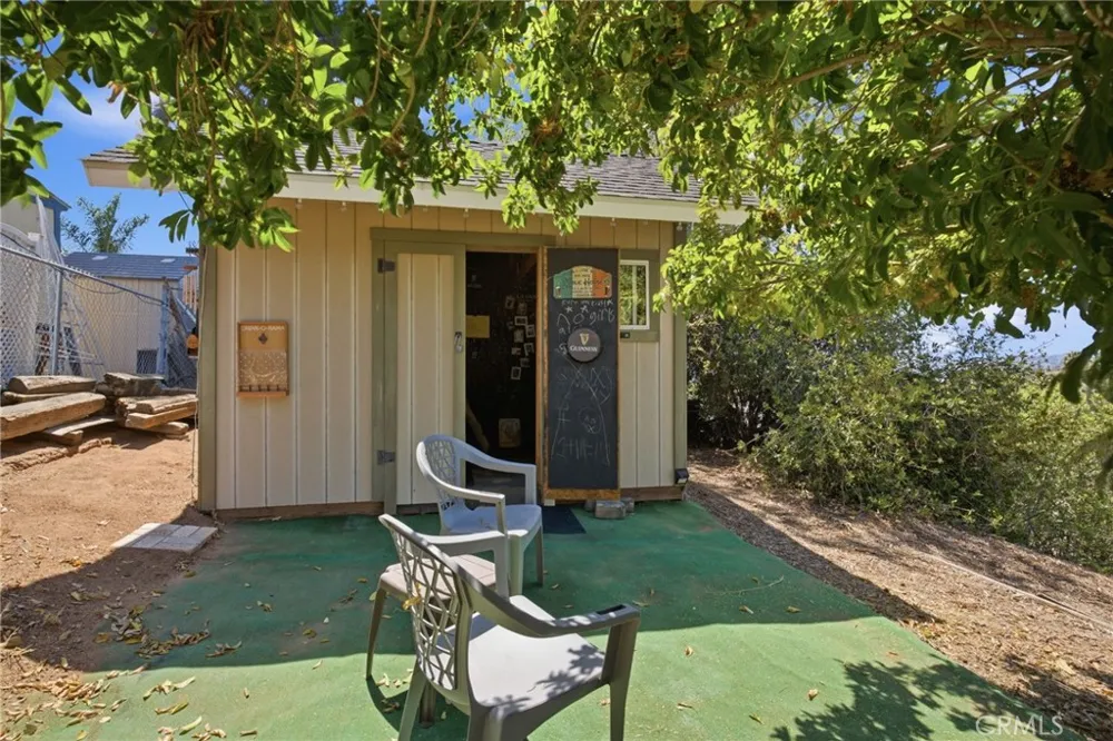 1577 Olive Hills Avenue El Cajon, CA 92021