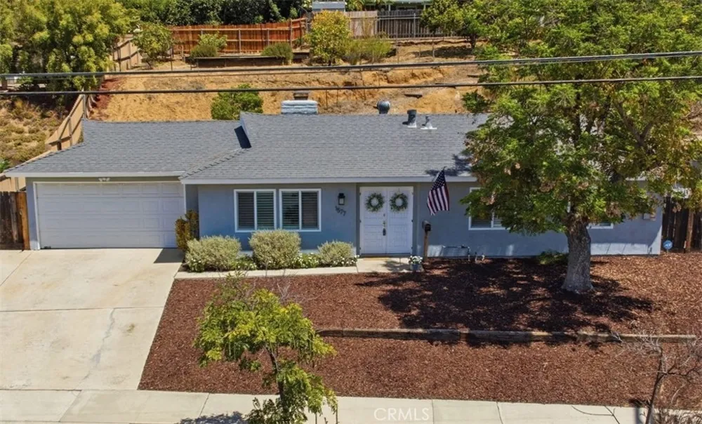 1577 Olive Hills Avenue El Cajon, CA 92021