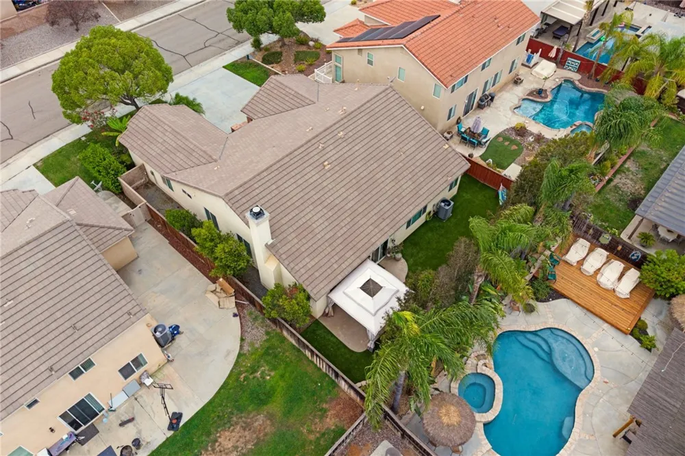 28712 Lantern Park Lane Menifee, CA 92584