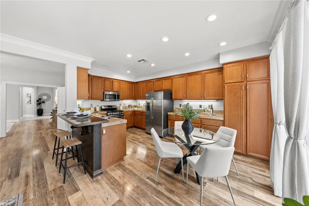 28712 Lantern Park Lane Menifee, CA 92584