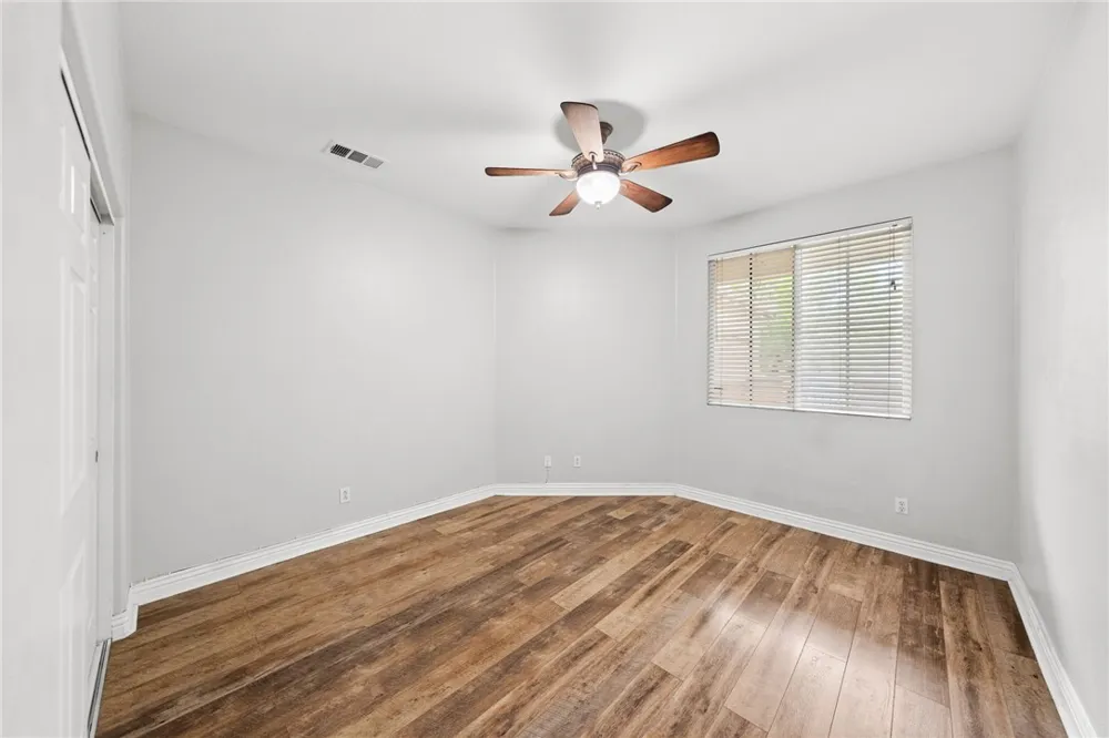 28712 Lantern Park Lane Menifee, CA 92584