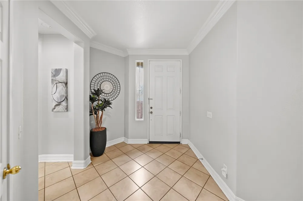 28712 Lantern Park Lane Menifee, CA 92584