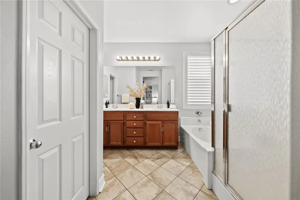 28712 Lantern Park Lane Menifee, CA 92584