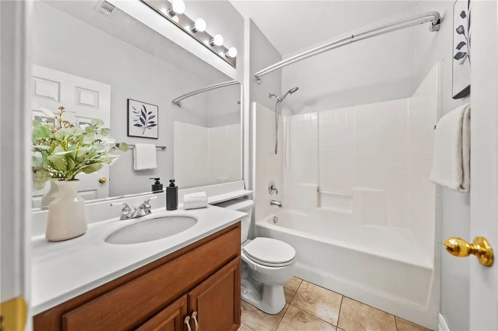 28712 Lantern Park Lane Menifee, CA 92584