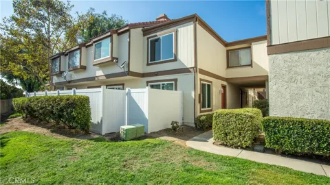 1216 S Cypress #D